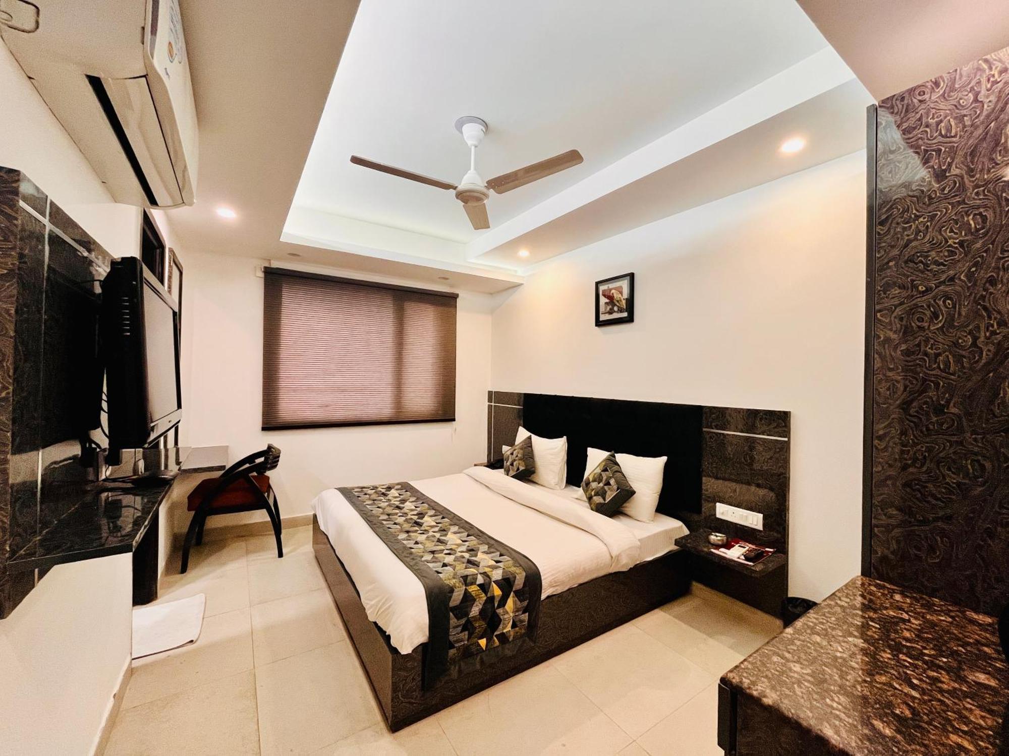 Hotel The Gold Inn - Karol Bagh Delhi Exterior foto