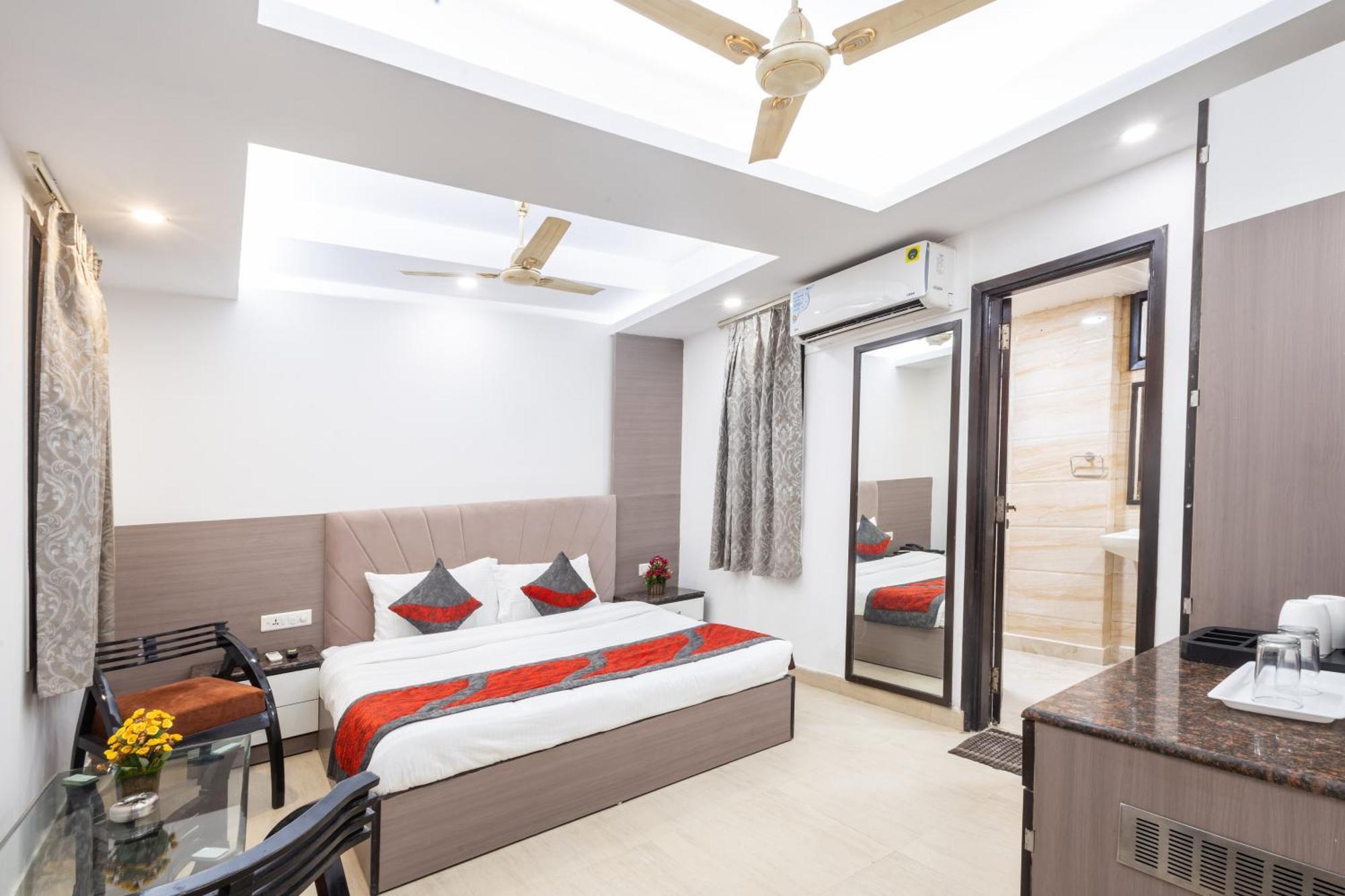 Hotel The Gold Inn - Karol Bagh Delhi Exterior foto