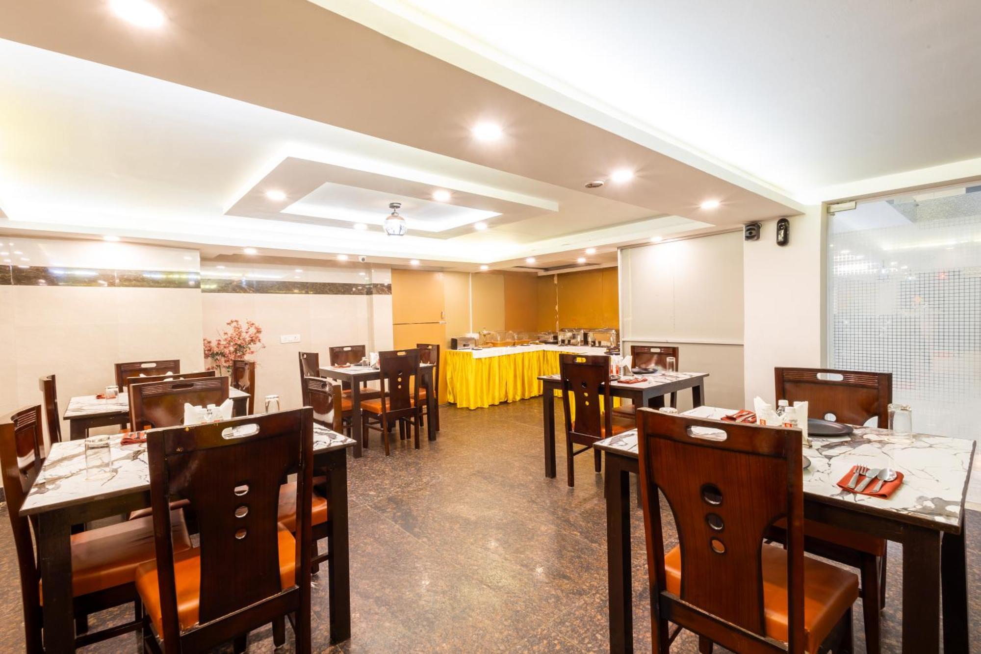 Hotel The Gold Inn - Karol Bagh Delhi Exterior foto