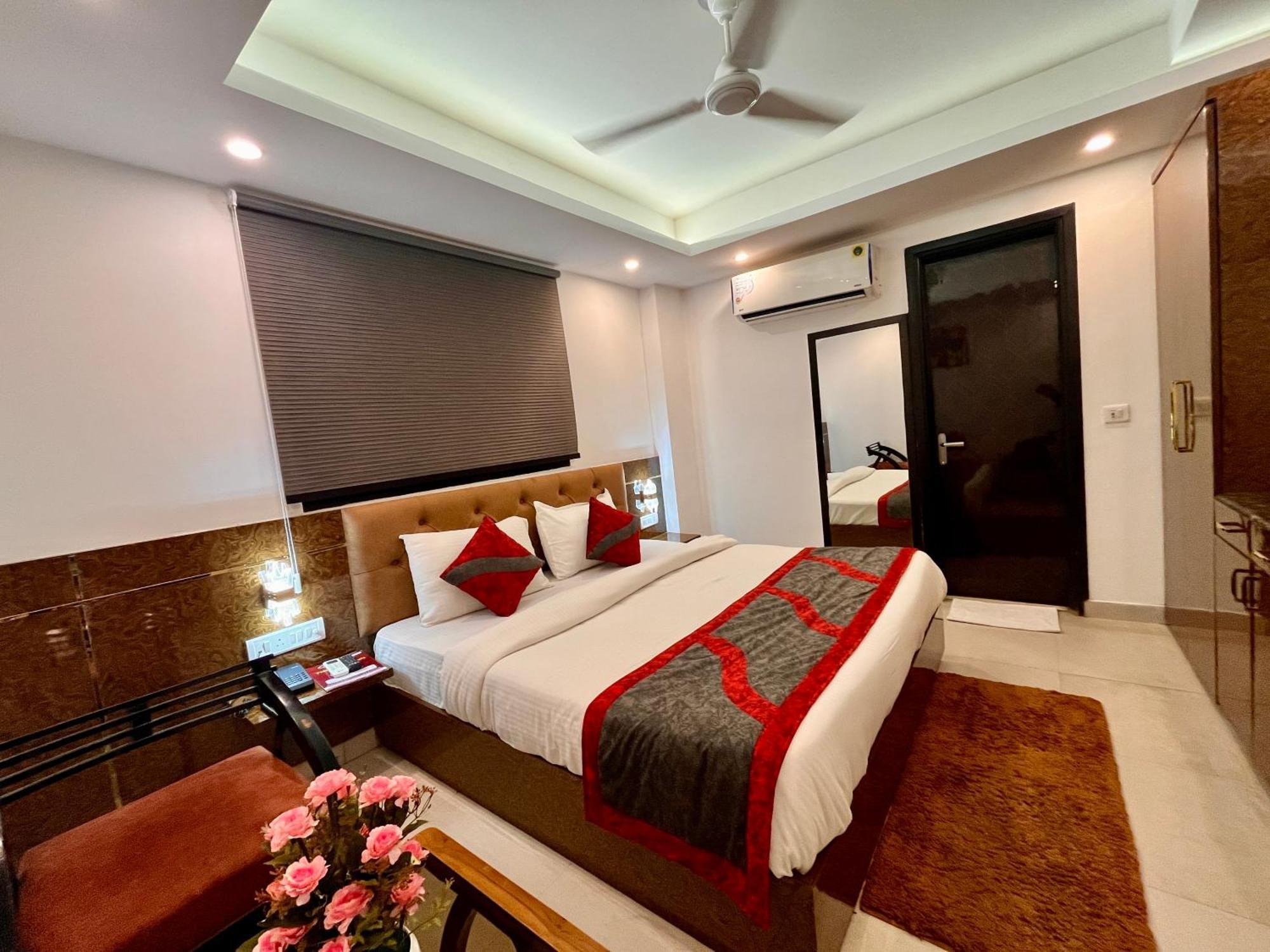 Hotel The Gold Inn - Karol Bagh Delhi Exterior foto