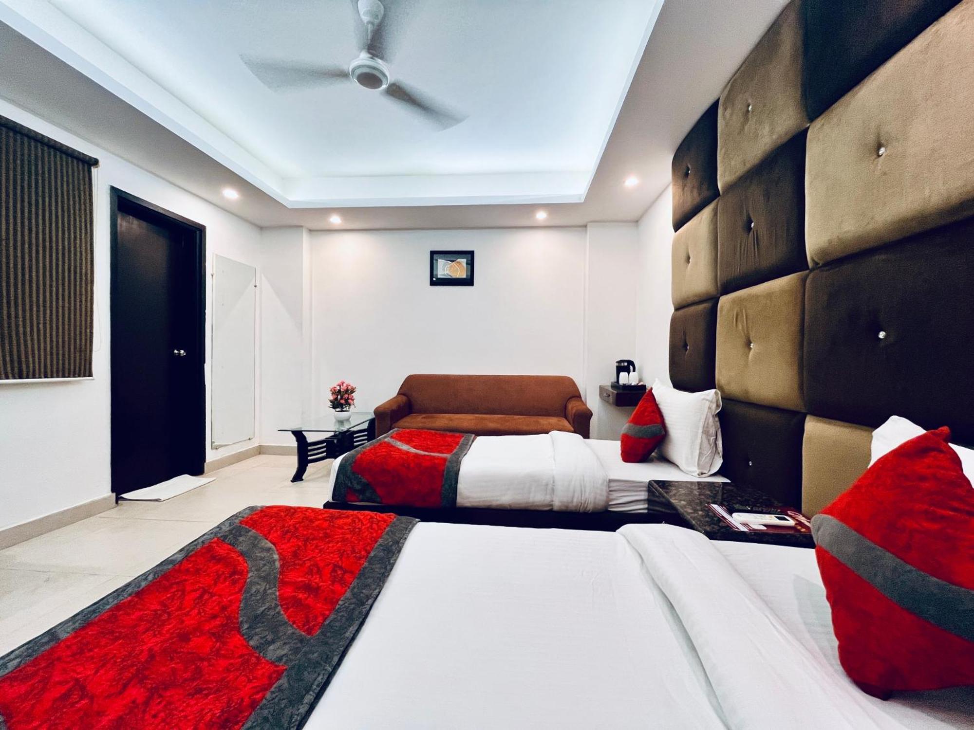 Hotel The Gold Inn - Karol Bagh Delhi Exterior foto