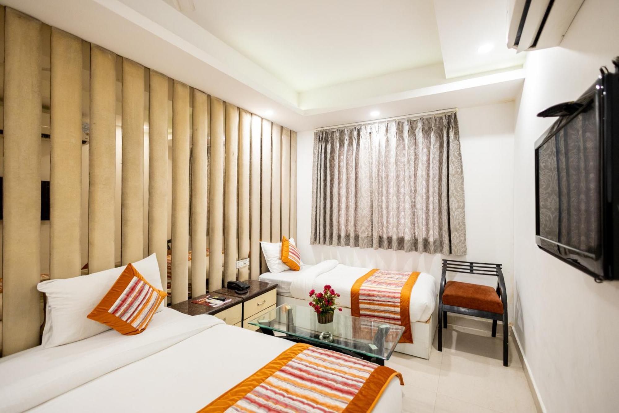 Hotel The Gold Inn - Karol Bagh Delhi Exterior foto